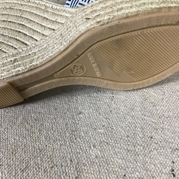 Beyond Skin Women’s Peep Toe Wedge Espadrilles Sz. 38/8US EUC - Picture 10 of 10